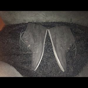 American Eagle Wedges